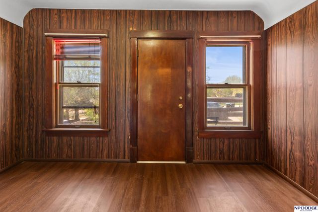1948 S 15 Street, Omaha, NE 68108