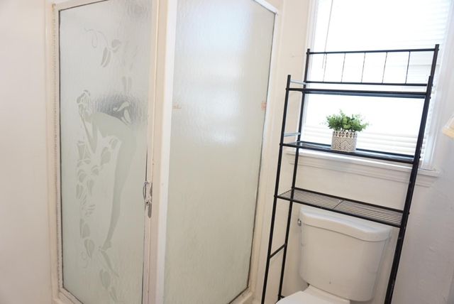 2950 68th Avenue, Oakland, CA 94605