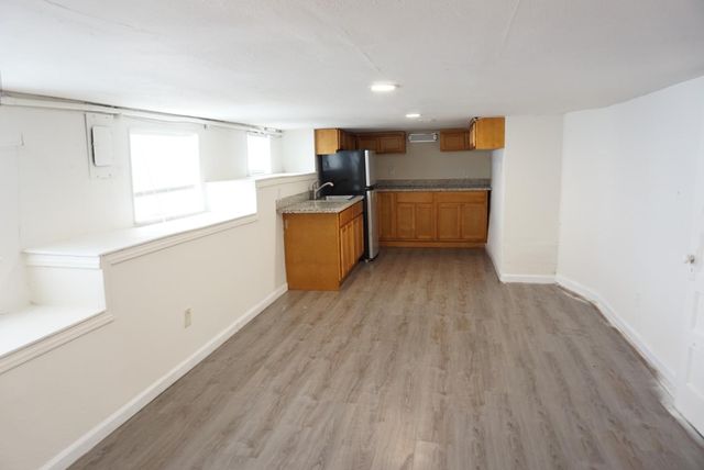 2950 68th Avenue, Oakland, CA 94605