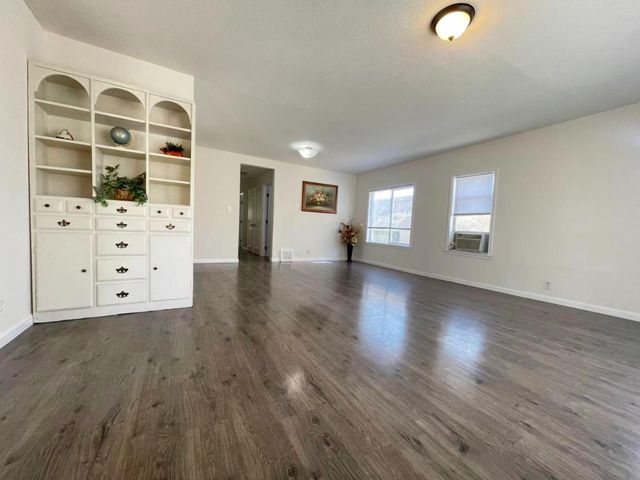2950 68th Avenue, Oakland, CA 94605