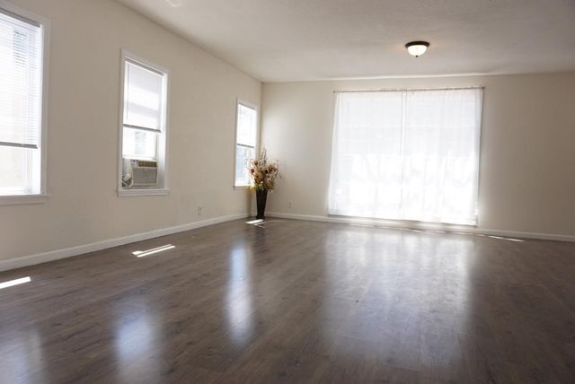 2950 68th Avenue, Oakland, CA 94605