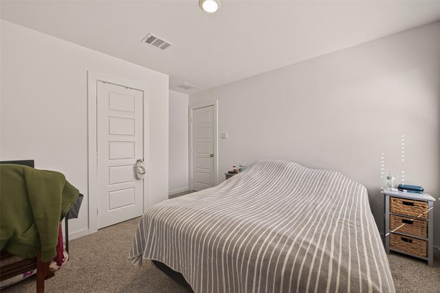 1102 Rayburn Drive, Rosharon, TX 77583