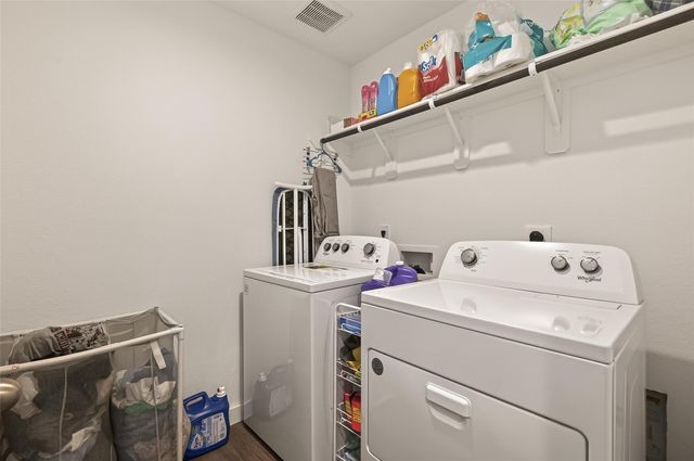 1102 Rayburn Drive, Rosharon, TX 77583