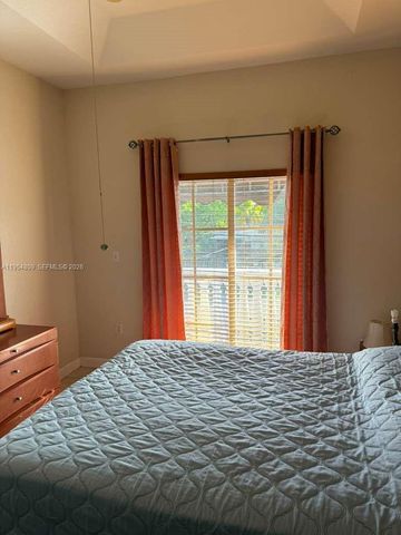 4481 NW 163rd St, Miami Gardens, FL 33054