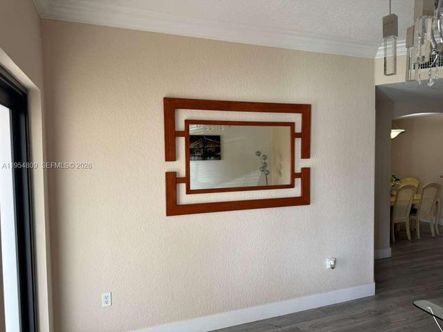 4481 NW 163rd St, Miami Gardens, FL 33054