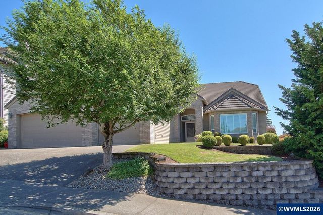 2896 Mapleleaf Ct NW, Salem, OR 97304