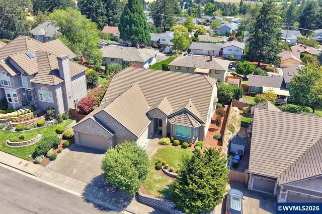 2896 Mapleleaf Ct NW, Salem, OR 97304