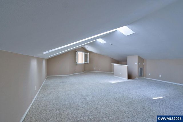 2896 Mapleleaf Ct NW, Salem, OR 97304