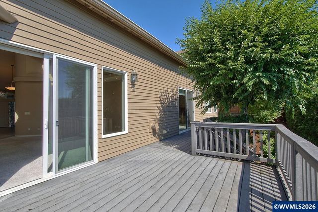 2896 Mapleleaf Ct NW, Salem, OR 97304