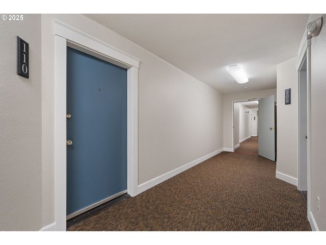 8720 Sw TUALATIN Rd 110, Tualatin, OR 97062