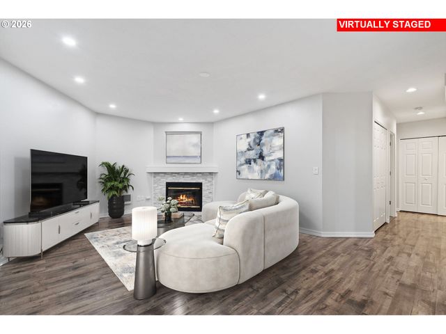 8720 Sw TUALATIN Rd 110, Tualatin, OR 97062