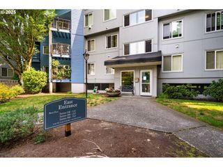 8720 Sw TUALATIN Rd 110, Tualatin, OR 97062