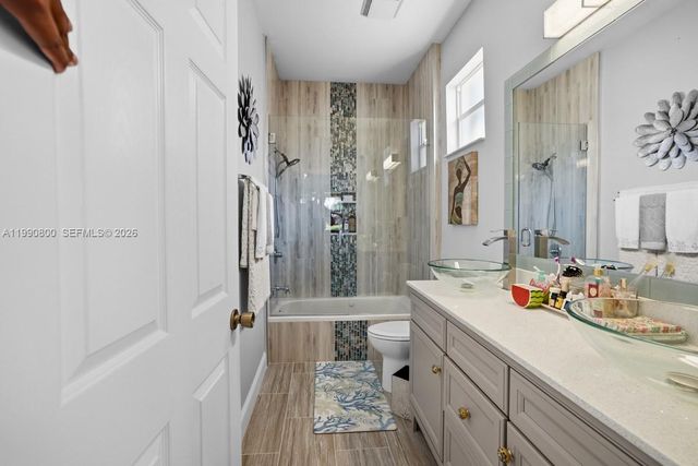 337 SW Maclay Way, Port St. Lucie, FL 34986