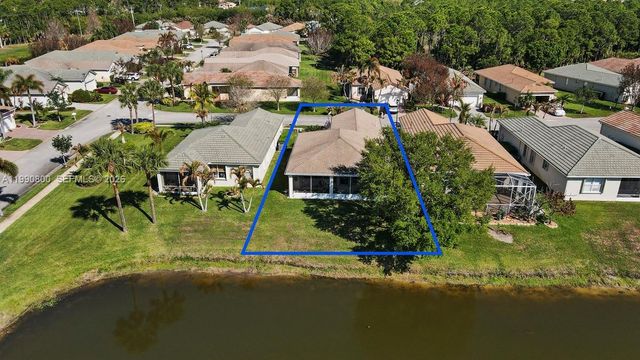 337 SW Maclay Way, Port St. Lucie, FL 34986