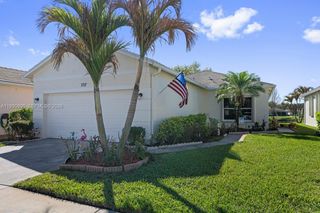 337 SW Maclay Way, Port St. Lucie, FL 34986
