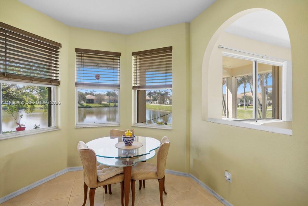 Image 18 of property listing at 337 SW Maclay Way, Port St. Lucie, FL 34986
