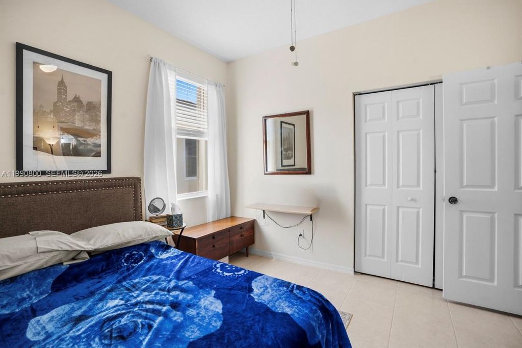 Image 24 of property listing at 337 SW Maclay Way, Port St. Lucie, FL 34986