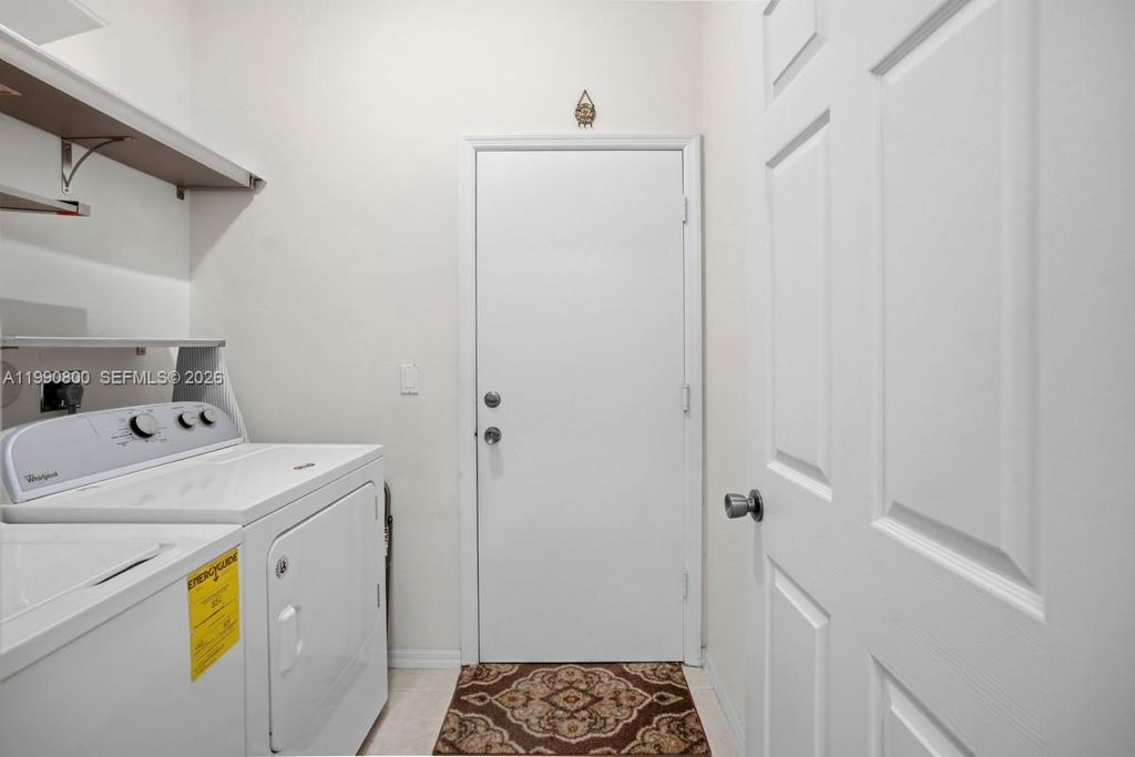 Image 40 of property listing at 337 SW Maclay Way, Port St. Lucie, FL 34986