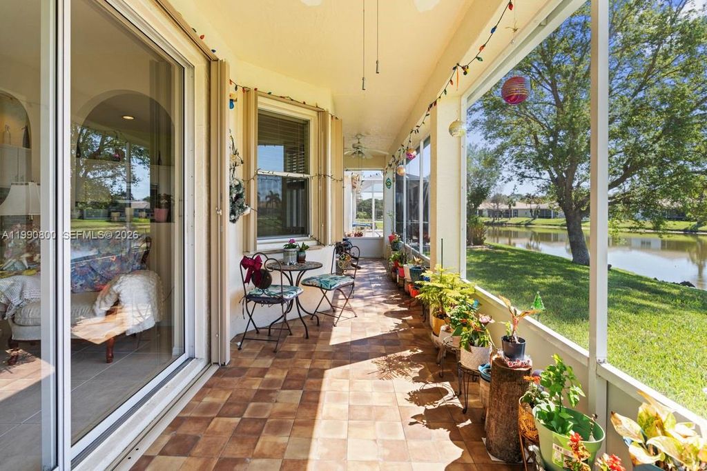 Image 43 of property listing at 337 SW Maclay Way, Port St. Lucie, FL 34986