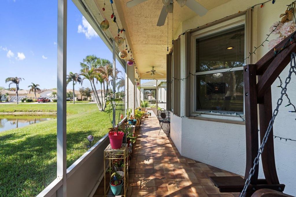 Image 45 of property listing at 337 SW Maclay Way, Port St. Lucie, FL 34986