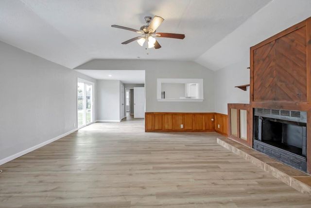 4718 Palmetto Street, Bacliff, TX 77518