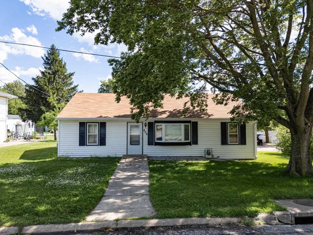 406 20th Avenue, Gilbertville, IA 50634