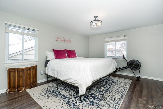 39802 Sunderland Drive, Clinton Township, MI 48038