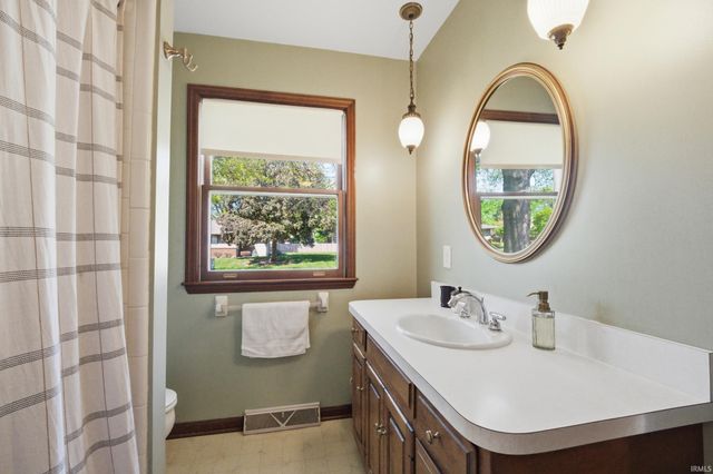 3625 Meadowview Drive, Lafayette, IN 47909