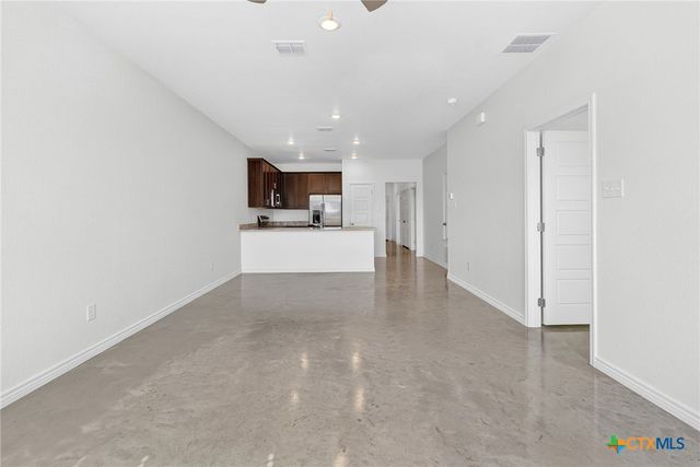 620 Pacific Crest Trail A, Copperas Cove, TX 76522