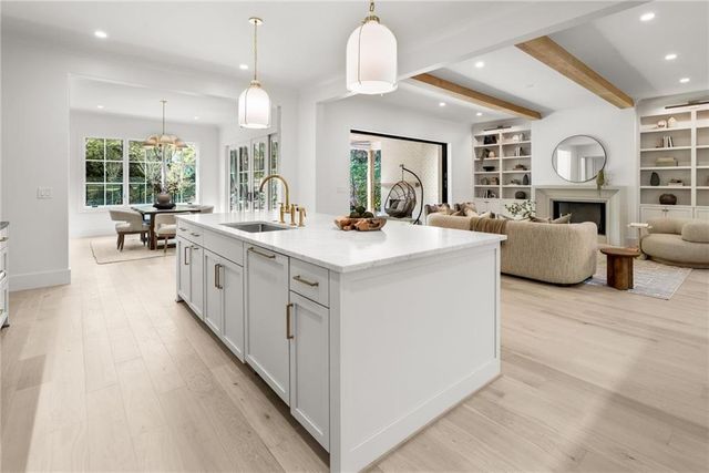 44 Hardeman Road, Atlanta, GA 30342