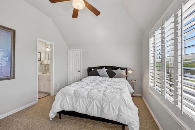 813 Moss Cliff Circle, Mckinney, TX 75071