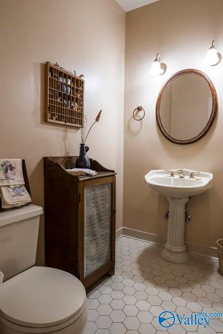 1115 Creekside Circle, Talladega, AL 35160