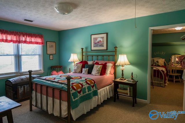 1115 Creekside Circle, Talladega, AL 35160