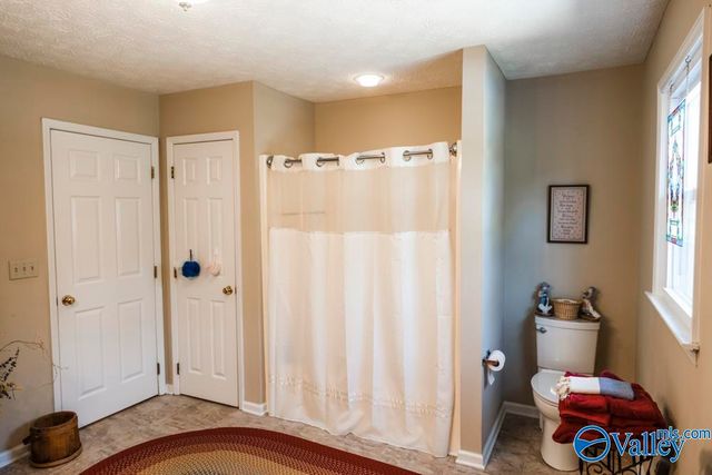 1115 Creekside Circle, Talladega, AL 35160