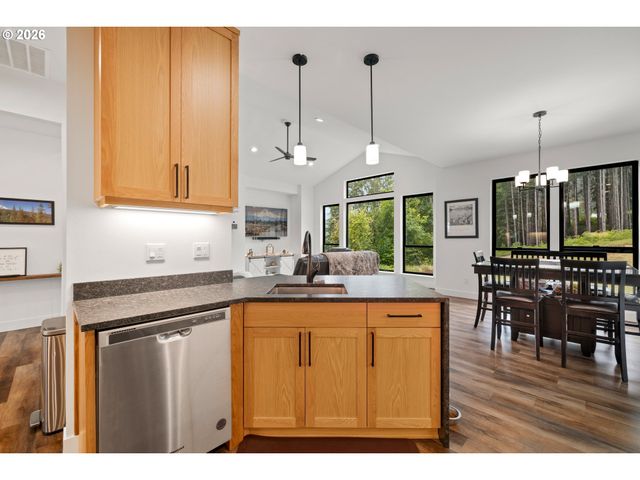 42345 Se SHIPLEY Rd, Sandy, OR 97055
