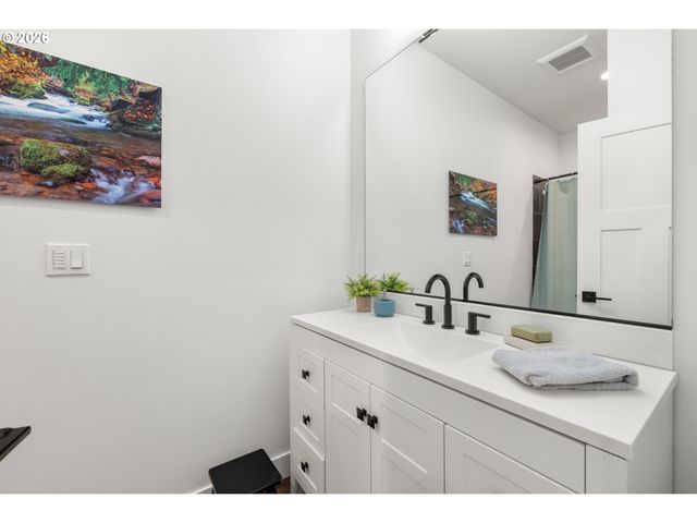42345 Se SHIPLEY Rd, Sandy, OR 97055