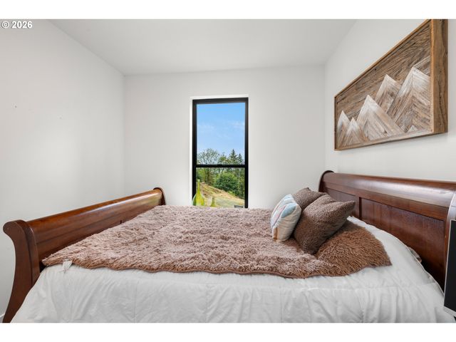 42345 Se SHIPLEY Rd, Sandy, OR 97055