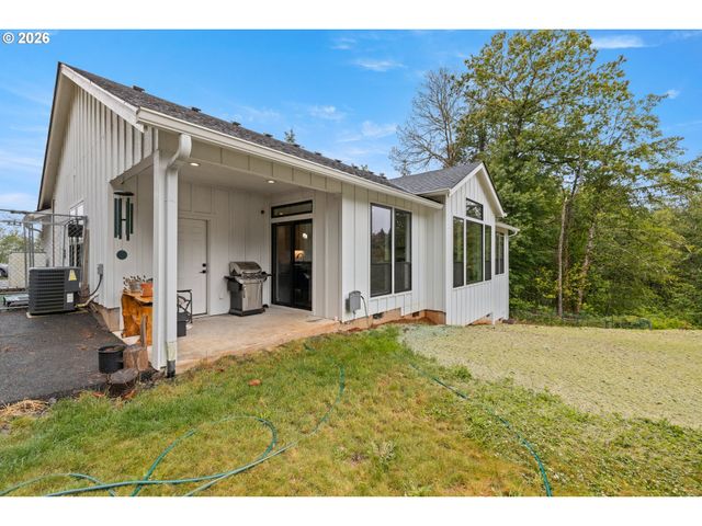42345 Se SHIPLEY Rd, Sandy, OR 97055