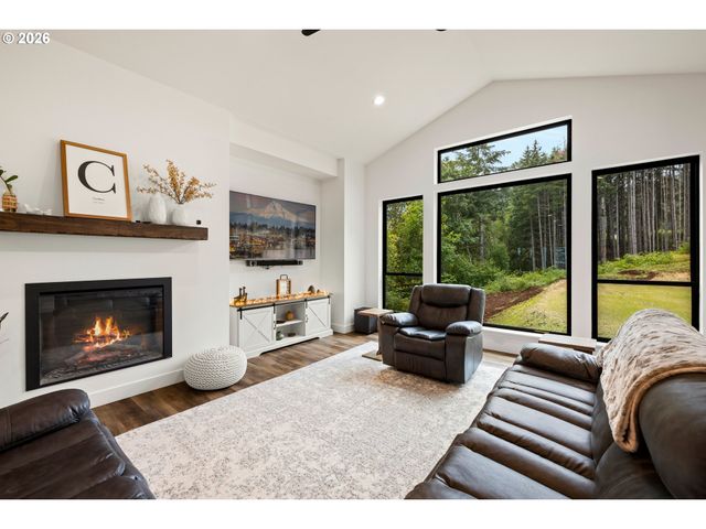 42345 Se SHIPLEY Rd, Sandy, OR 97055
