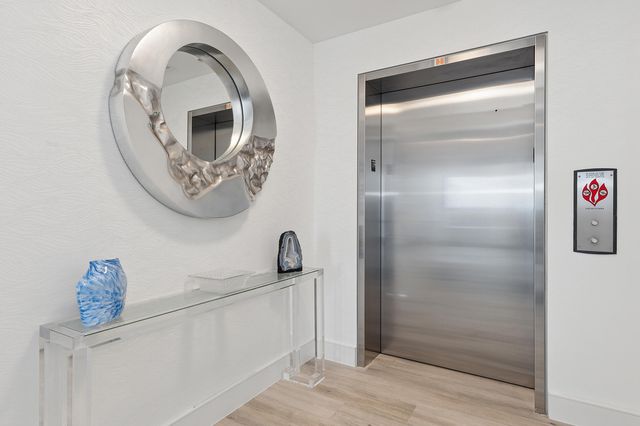 3730 N Ocean Drive 17-D, Singer Island, FL 33404