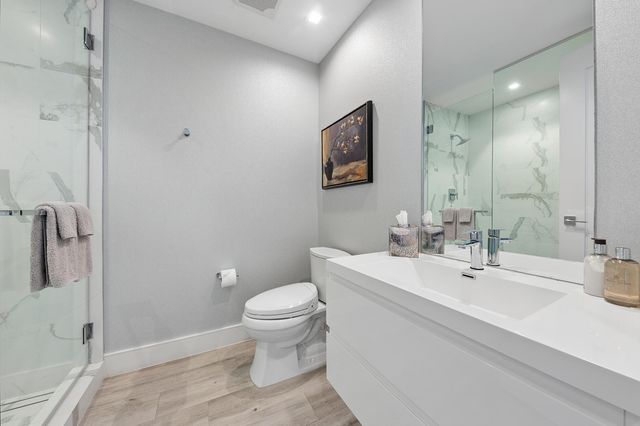 3730 N Ocean Drive 17-D, Singer Island, FL 33404