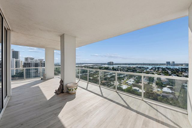 3730 N Ocean Drive 17-D, Singer Island, FL 33404