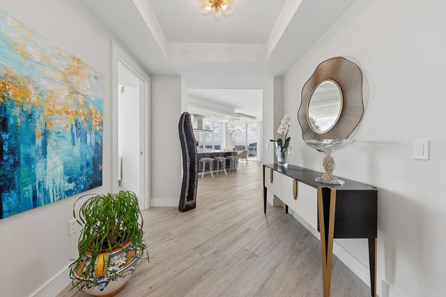 3730 N Ocean Drive 17-D, Singer Island, FL 33404