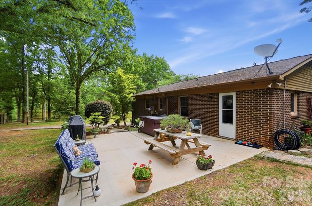 1621 Love Road, Monroe, NC 28110