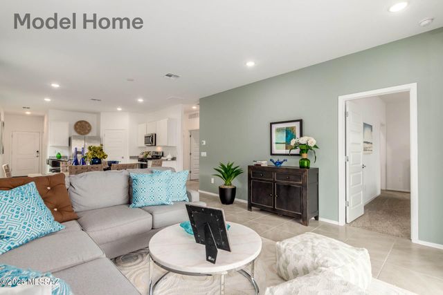 10125 N Camperi Lane, Marana, AZ 85653