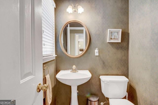 2150 Laurel Lake Drive, Suwanee, GA 30024