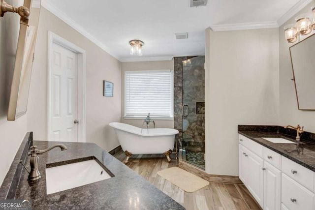 2150 Laurel Lake Drive, Suwanee, GA 30024