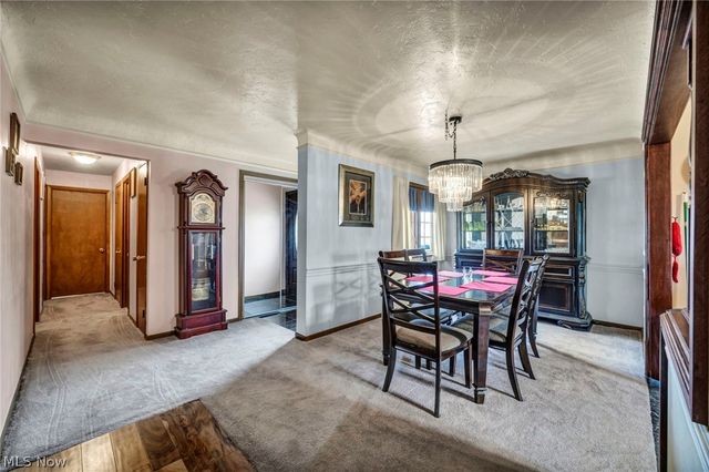 7504 Skylark Drive, Parma, OH 44130