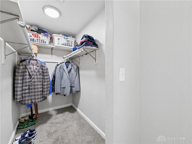 1815 Fieldstone Drive, Dayton, OH 45414