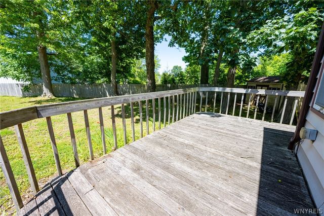 6641 Taylor Road, Hamburg, NY 14075